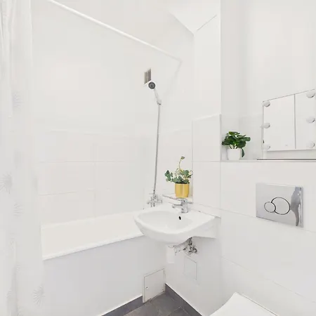 Jana Pawla Ii Center By Solarento Appartement